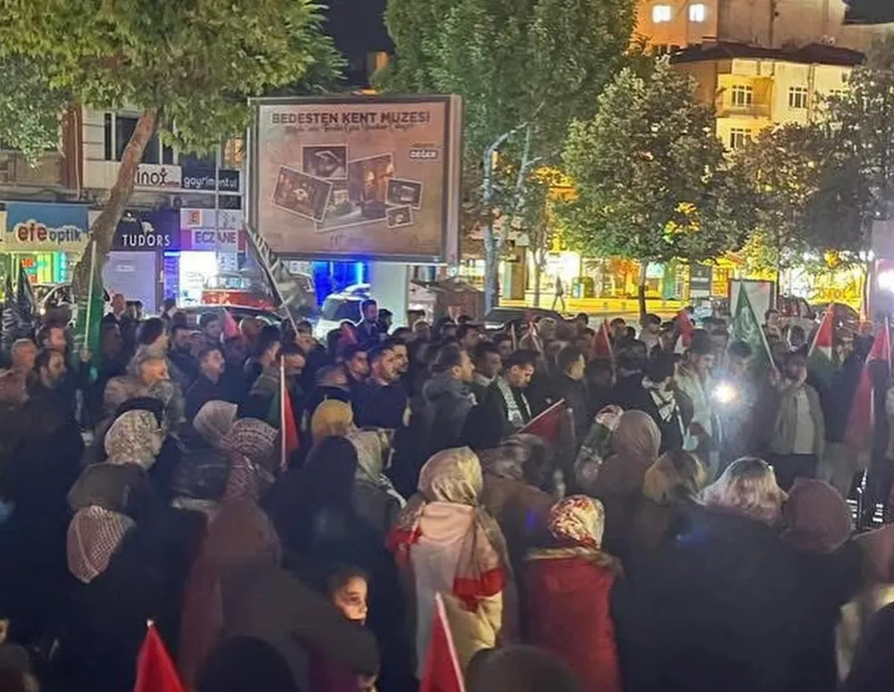 Niğde Halkı Meydanlarda Toplandı: 