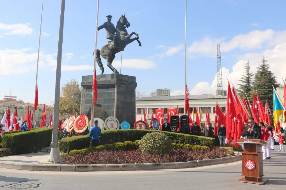 NİĞDE’DE CUMHURİYET COŞKUSU BAŞLIYOR: 102. YIL KUTLAMA PROGRAMI BELLİ OLDU