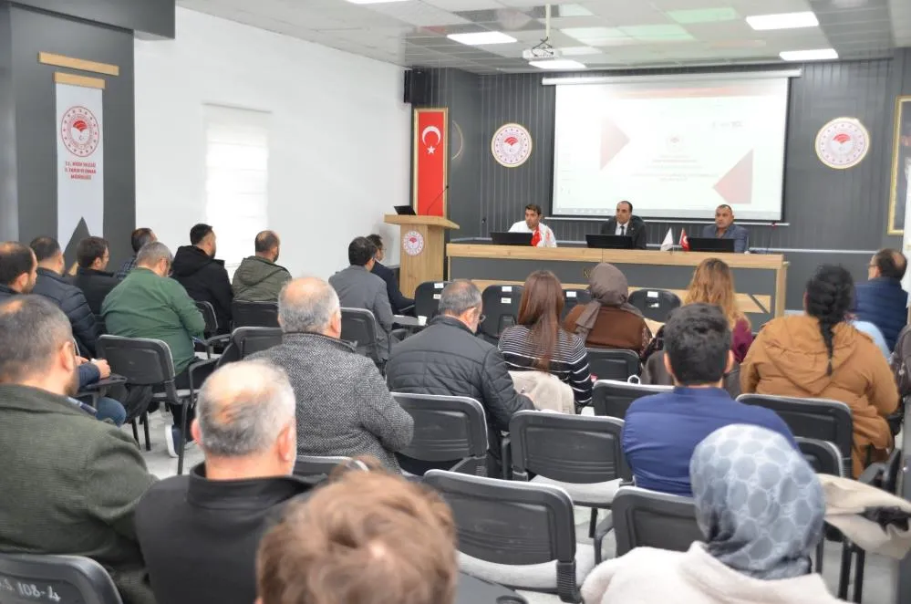 Niğde’de çiğ süt hijyeni ve yeni destekleme modeli eğitimi başladı