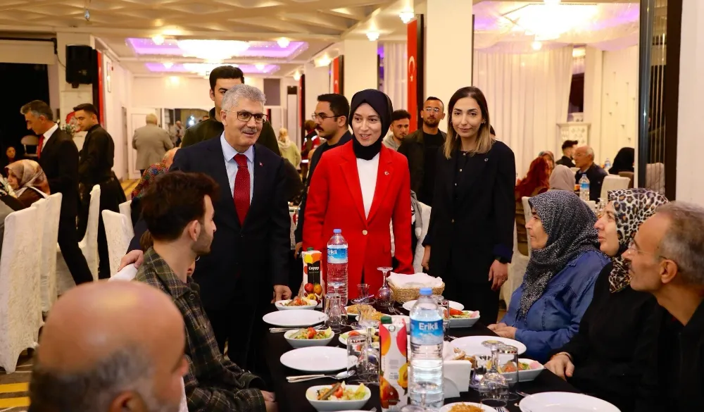 Vali Çelik, şehit aileleri ile bir araya geldi