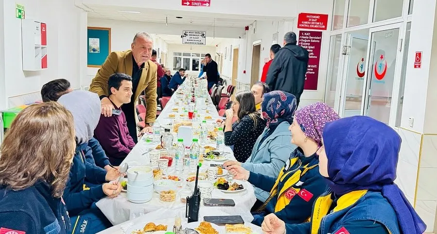 Altunhisar Devlet Hastanesinde İftar Programı 