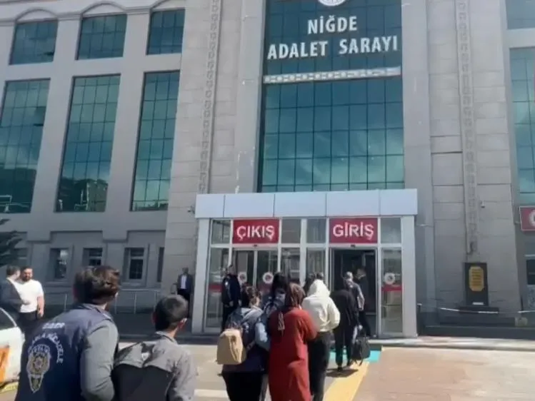 Niğde merkezli dolandırıcılık operasyonunda 10 şüpheli gözaltına alındı