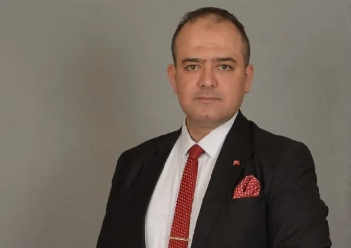 Niğdeli Eğitimci Cem Kayhan 