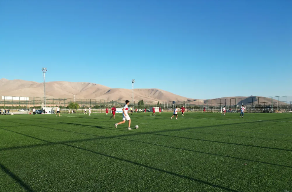 Geçmiş ile bugünü buluşturan futbol maçı