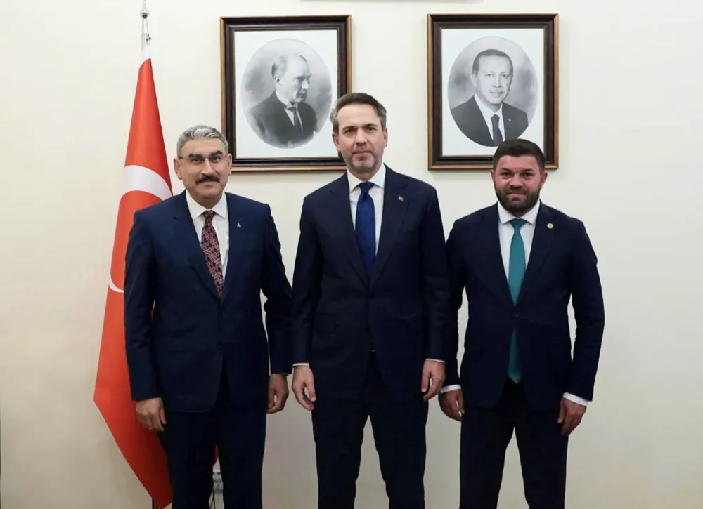 GÜMÜŞLER DE DOĞALGAZA KAVUŞUYOR 