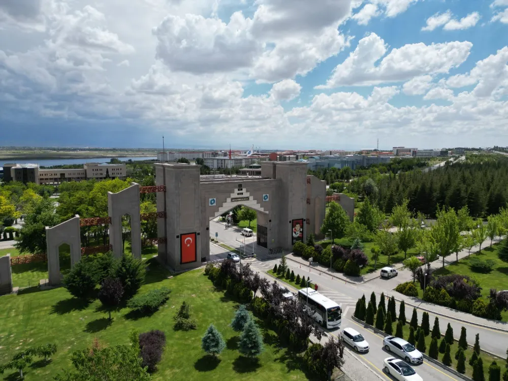 NÖHÜ, ulusal ve uluslararası başarılarıyla adından söz ettiriyor