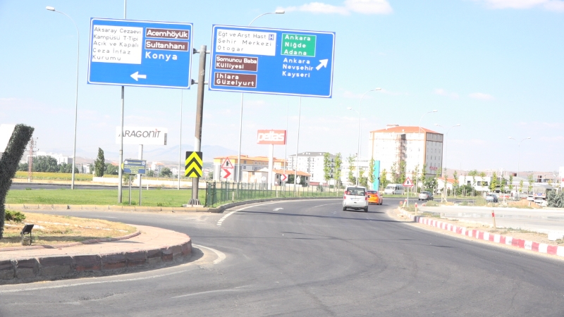 AKSARAY E90 YOLU ESNAFI: NİĞDE OTOYOLUNDAN ŞİKÂYETÇİ!